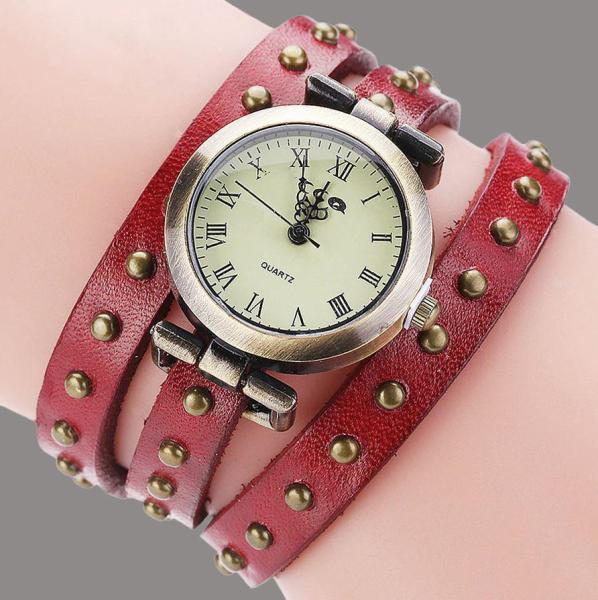 Retro Armbanduhr in Rot